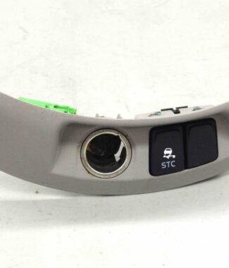 #125 04 05 06 07 Volvo S40 Traction / Power Outlet 12V  STC Trim 8686026 OEM