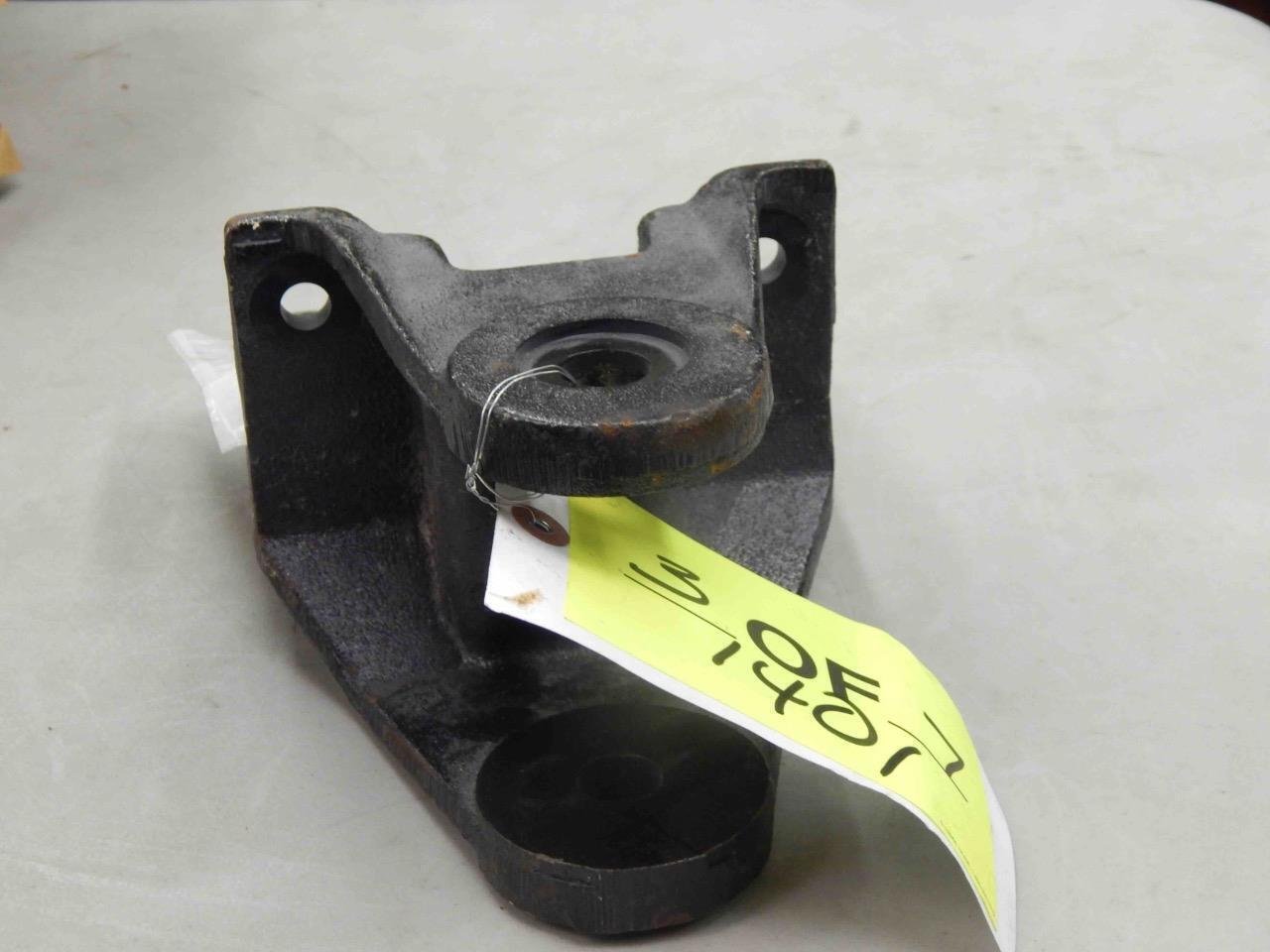 #184 Stabil-Ride Detroit Steel Products DSP S-2048 S-1 Leaf Spring Hanger - Image 7