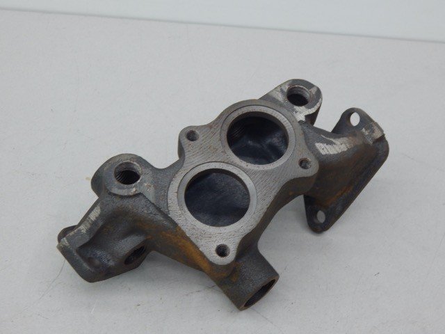 GM 2370932 Manifold - Image 4