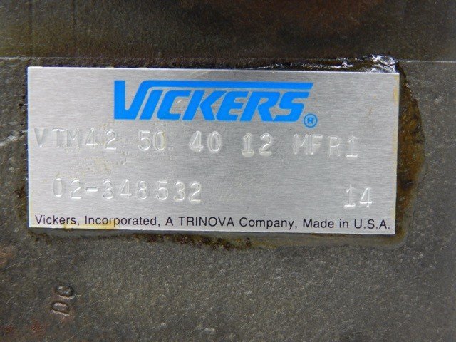 Genuine Vickers VTM42-50-40-12-MFR1, 02-348532 Hydraulic Pump - Image 3