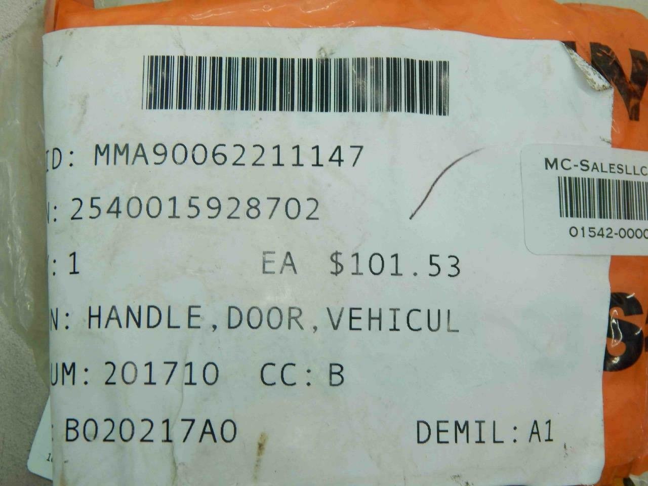 Navistar 4061649C1, 2540015928702 Vehicular Door Handle - Image 5