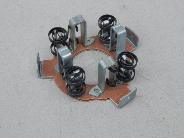 Prestolite 36–857, MFJ-1064 Brush Plate Assembly - Image 3