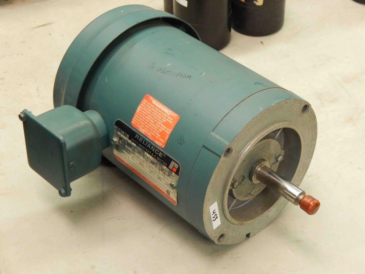#453 Reliance B76R5070P-PP Duty Master AC Motor 1 HP 3 Ph 208V FB56J Fr 3450 RPM