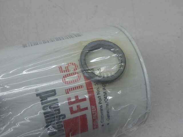 Fleetguard FF105, 2940012087058, Fuel Filter - Image 2