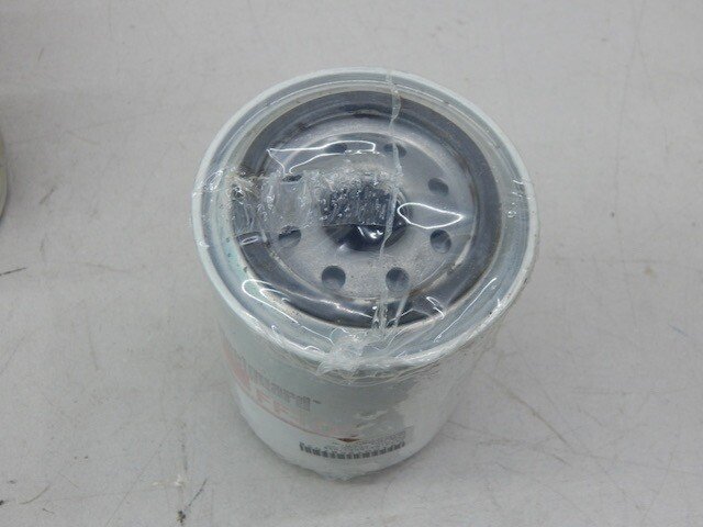 Fleetguard FF105, 2940012087058, Fuel Filter - Image 3