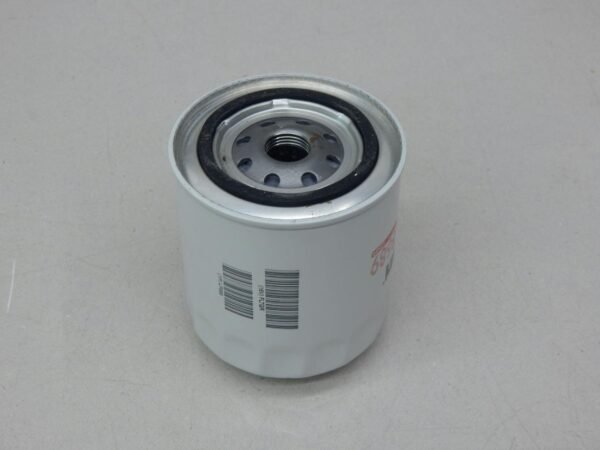 Fleetguard LF689, Lube Oil Filter - Image 3