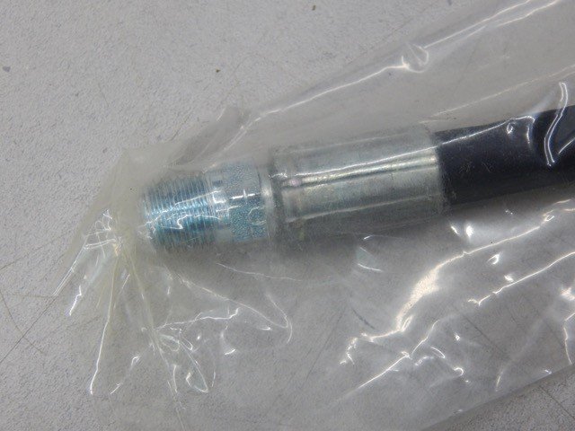 Hydraulic Hose Assembly: 1/4 in ID MNPT, 1 1/4 ft Lg, Black, ¼"x¼" 2F711 - Image 5