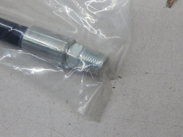 Hydraulic Hose Assembly: 1/4 in ID MNPT, 1 1/4 ft Lg, Black, ¼"x¼" 2F711 - Image 6