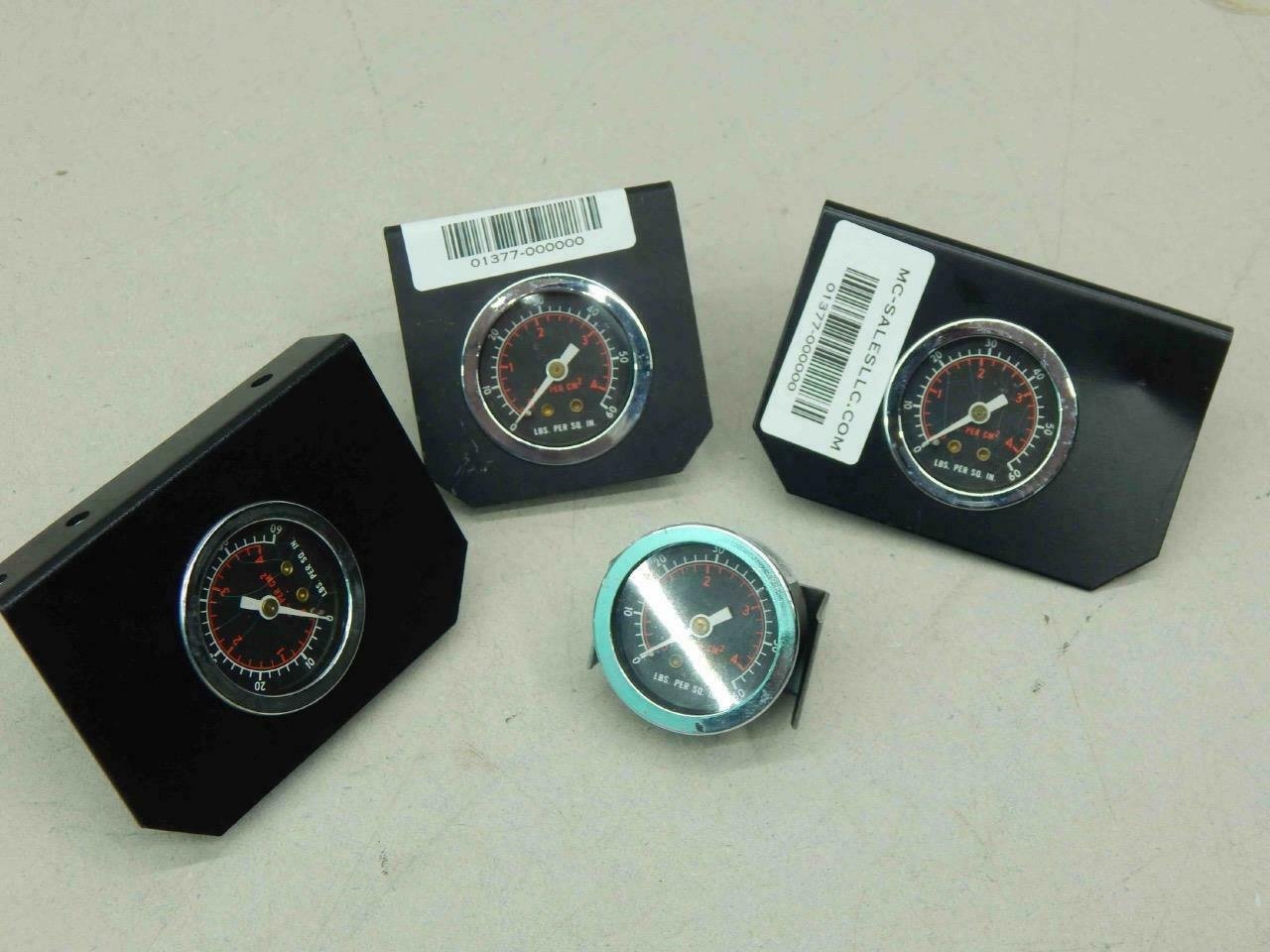 Pressure Gauge 0-60PSI, 677-8653-001 (Lot of 4) #01377