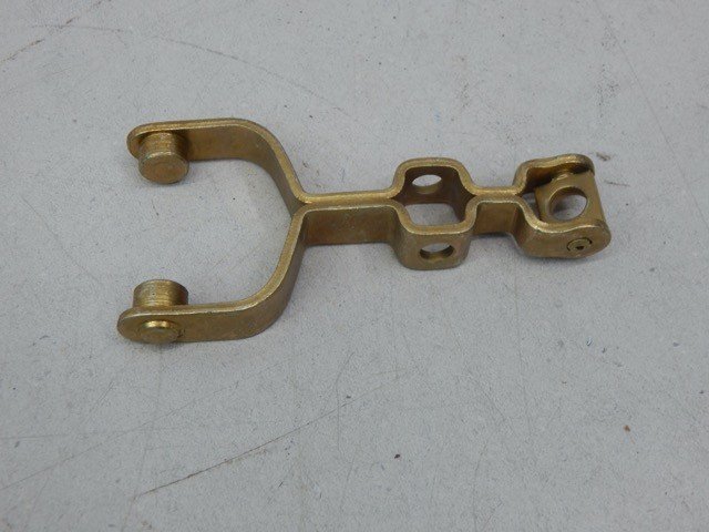 Prestolite 23–29, MEU-2042B Shifter Fork - Image 4