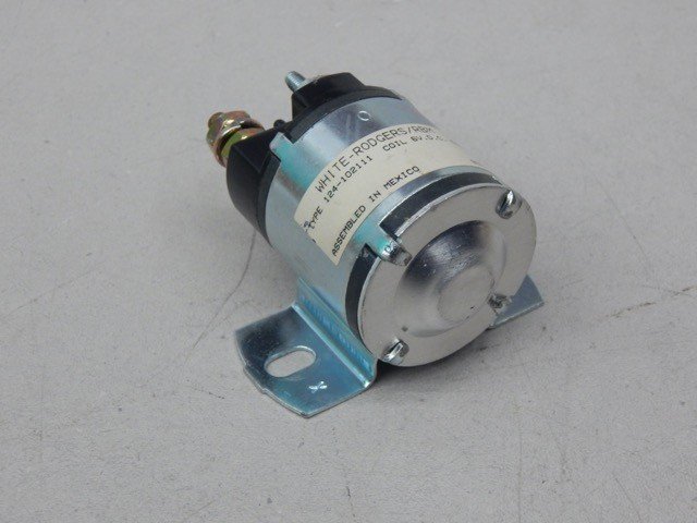 White – Rodgers 124–102111 Solenoid Coil 6VDC - Image 3