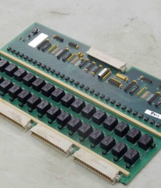 #1102 Giddings & Lewis 502-03954-00 501-04962-00 32 Output Relay Circuit Board
