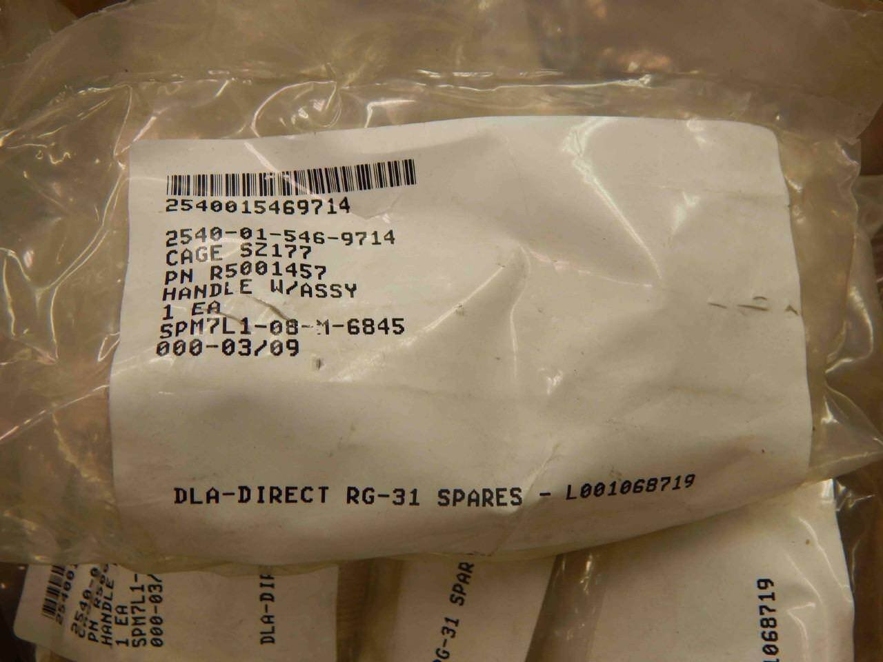 BAE R5001457, 2540-01-546-9714 HANDLE - Image 2