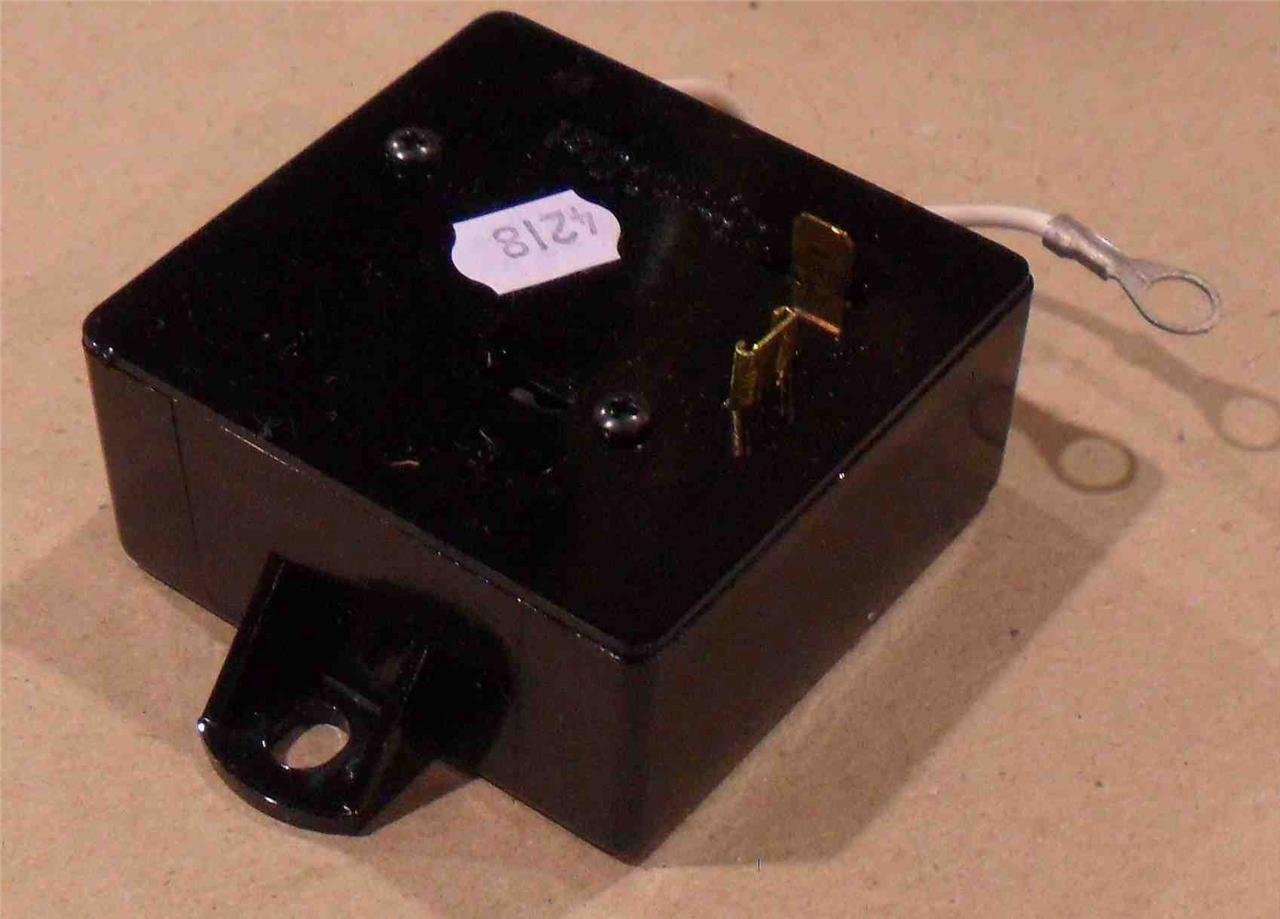 GM GMC Truck-Lite 656811 C600 OMNI Alternating Turn Signal Flasher 250V - 12V - Image 4