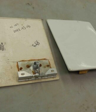 Midwest Bus Corp, 101218, 02502973, G1011632, Fuel Door (Sold Separately)