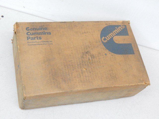 OEM Cummins 3040241 Fan Support L10 Mechanical Engine Bracket