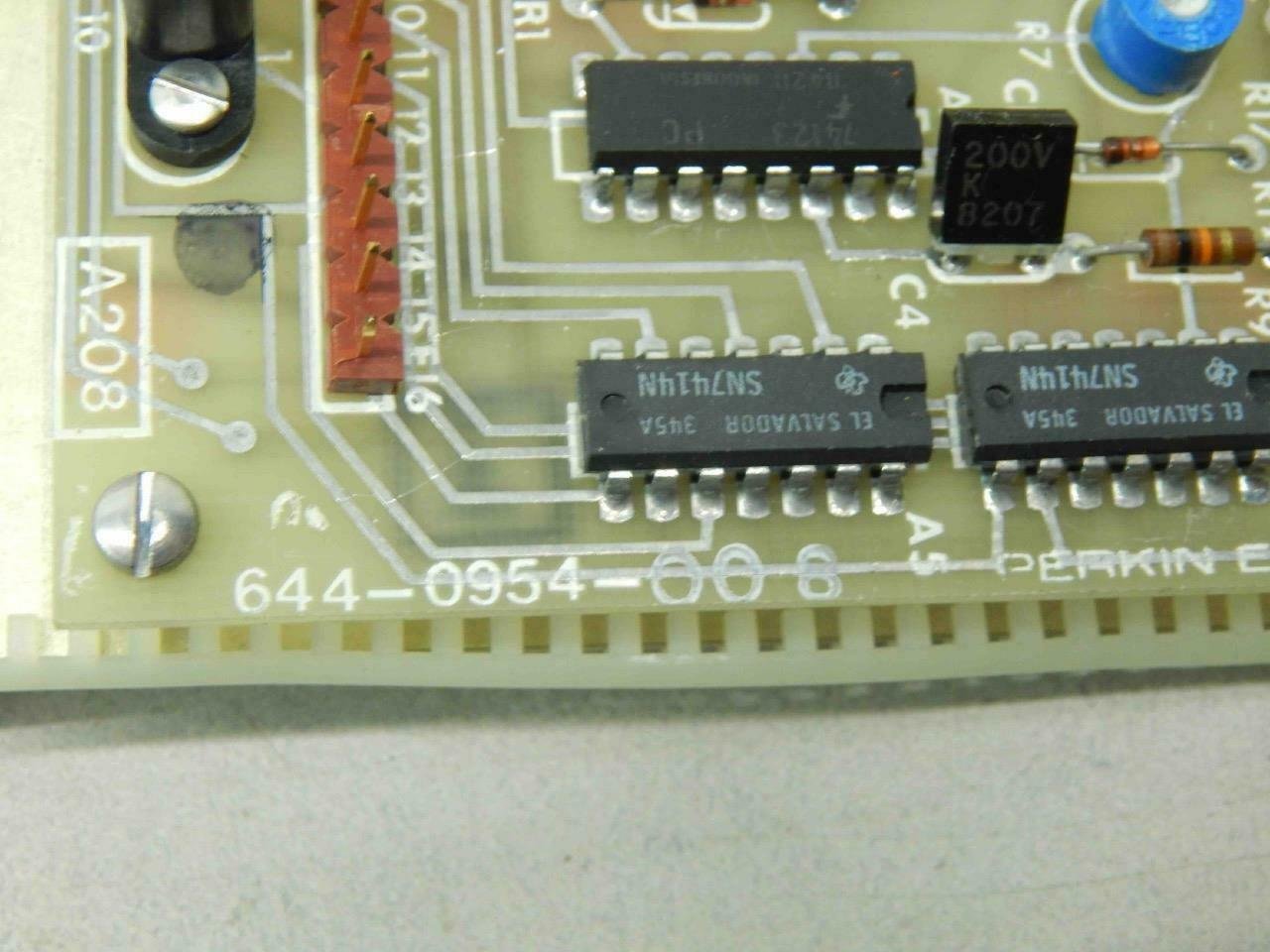 Perkin Elmer 644-0954-008 Circuit Board #01404 - Image 5