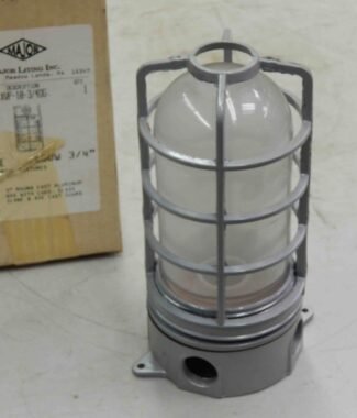 #115 Major Liting PN 4641 XVP-10-3/4DG Clear Globe 4" Round Cast Aluminum NEW