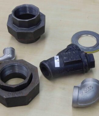 #155 Mixed LOT of 6 Valve Strainer Gasket Coupling Union