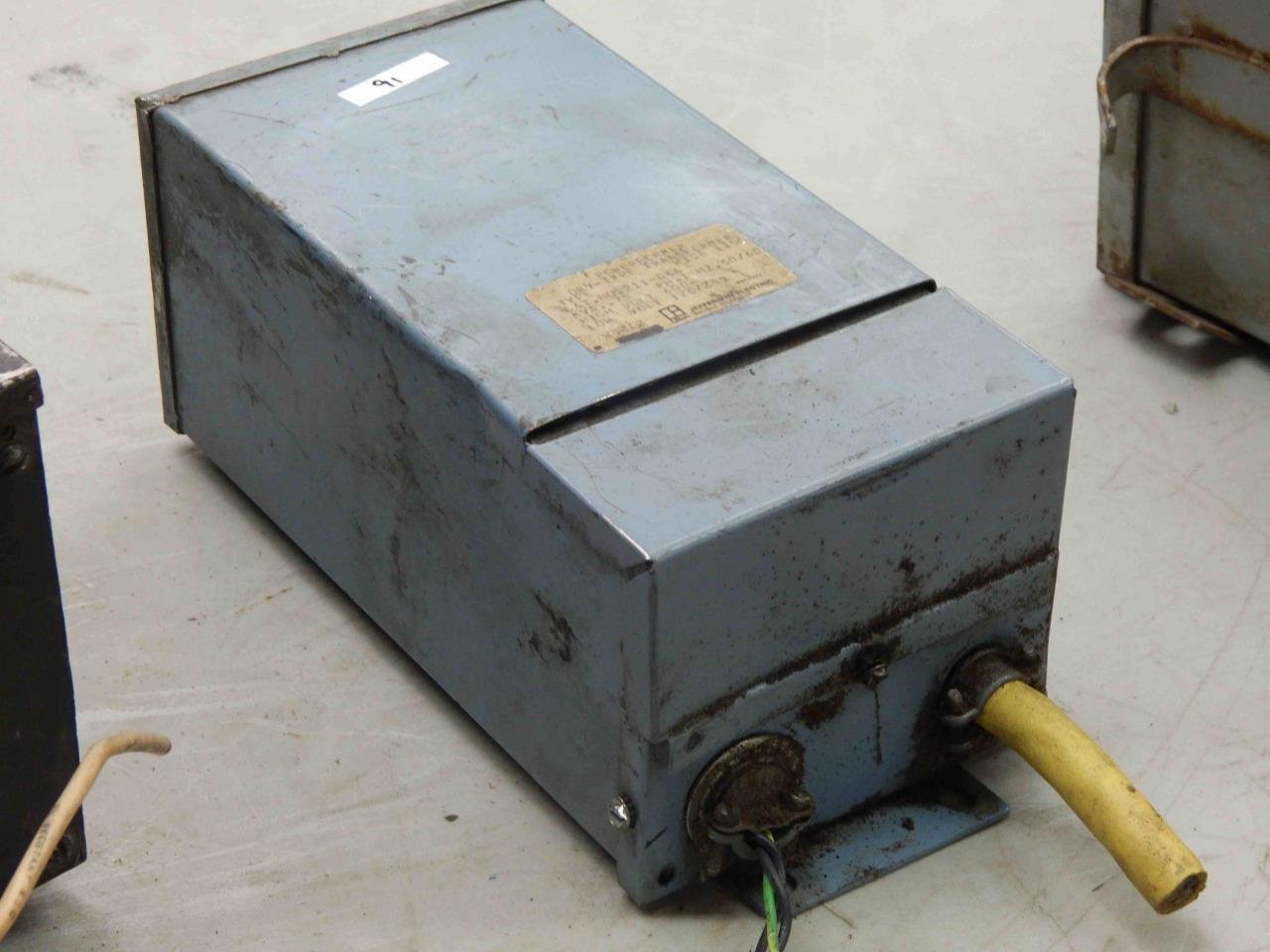 #91 Jefferson Powerformer Dry Type Transformer .75KVA PRI 600V SEC 120/240V