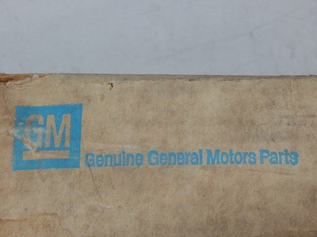 GM 3823418 Intake Manifold - Image 6