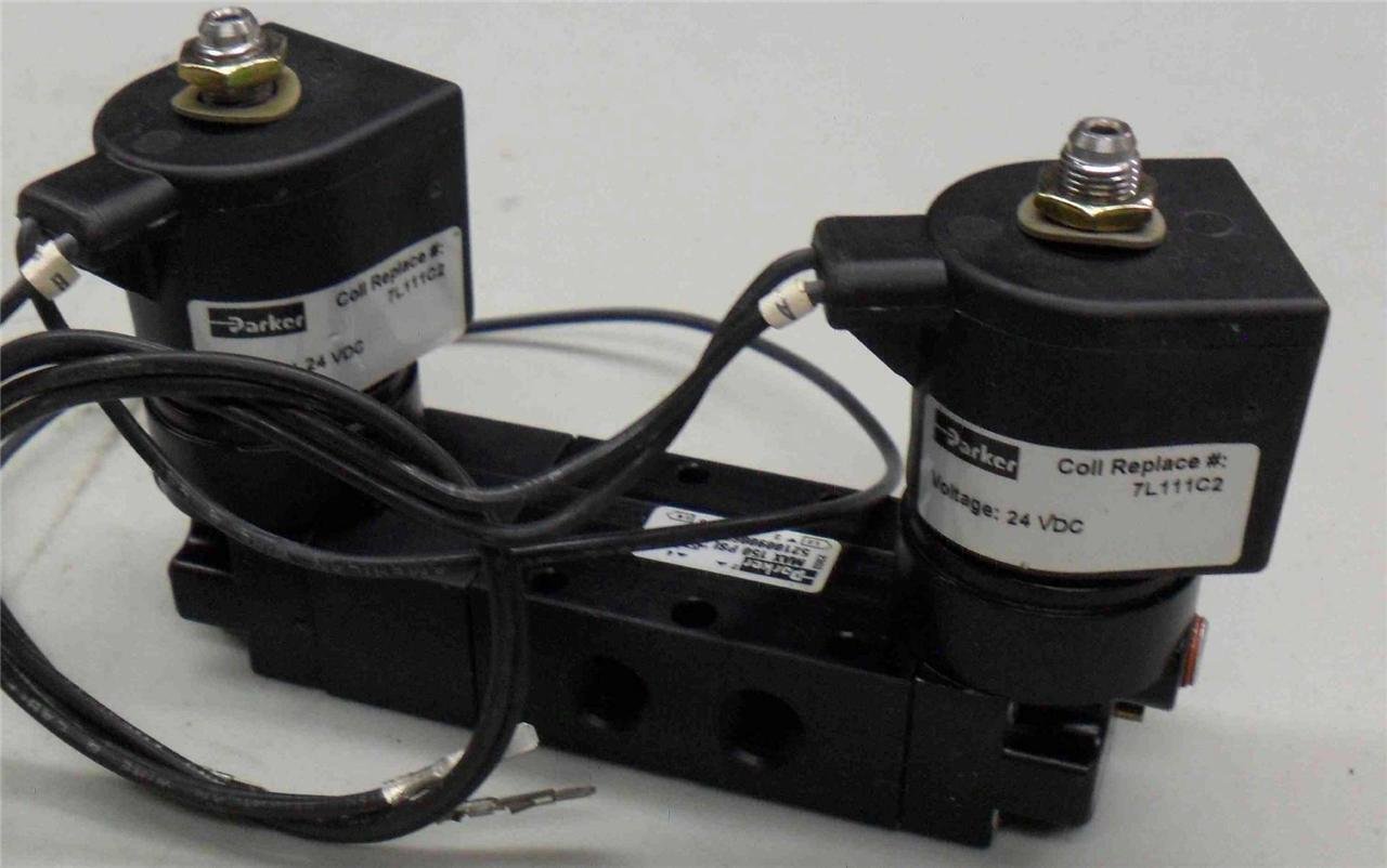 #106 Parker 521009006B 150PSI Valve w/ 2x coils 24vdc - 7L111C2 NEW