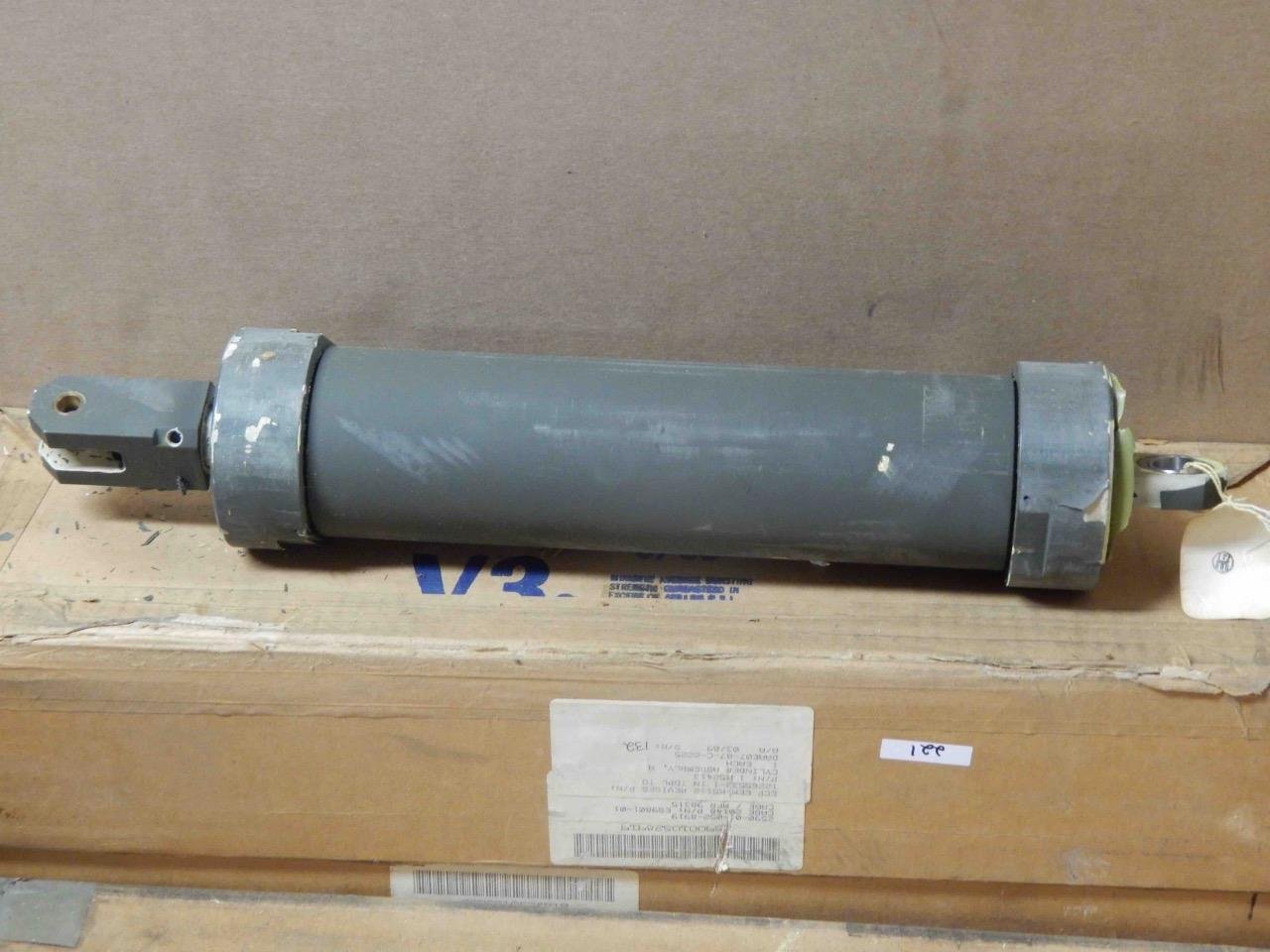 #221 DRS Hydraulic Cylinder Actuator Stroke 8" 3000 PSI Bore 3-¾" - NEW - Image 3