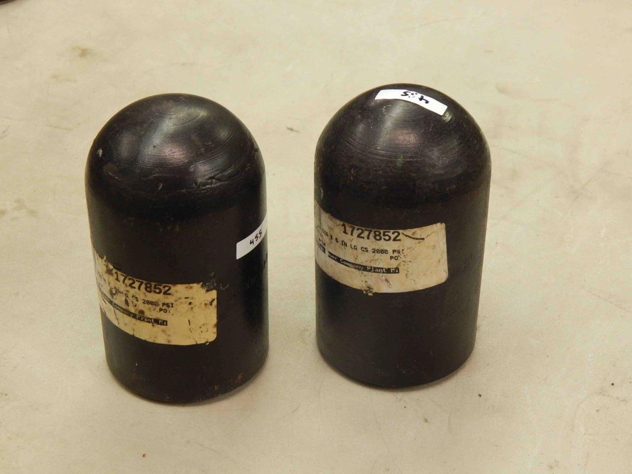 #455 Bull Plug 1727852 3xH WPBN 3" Dia 2000 PSI