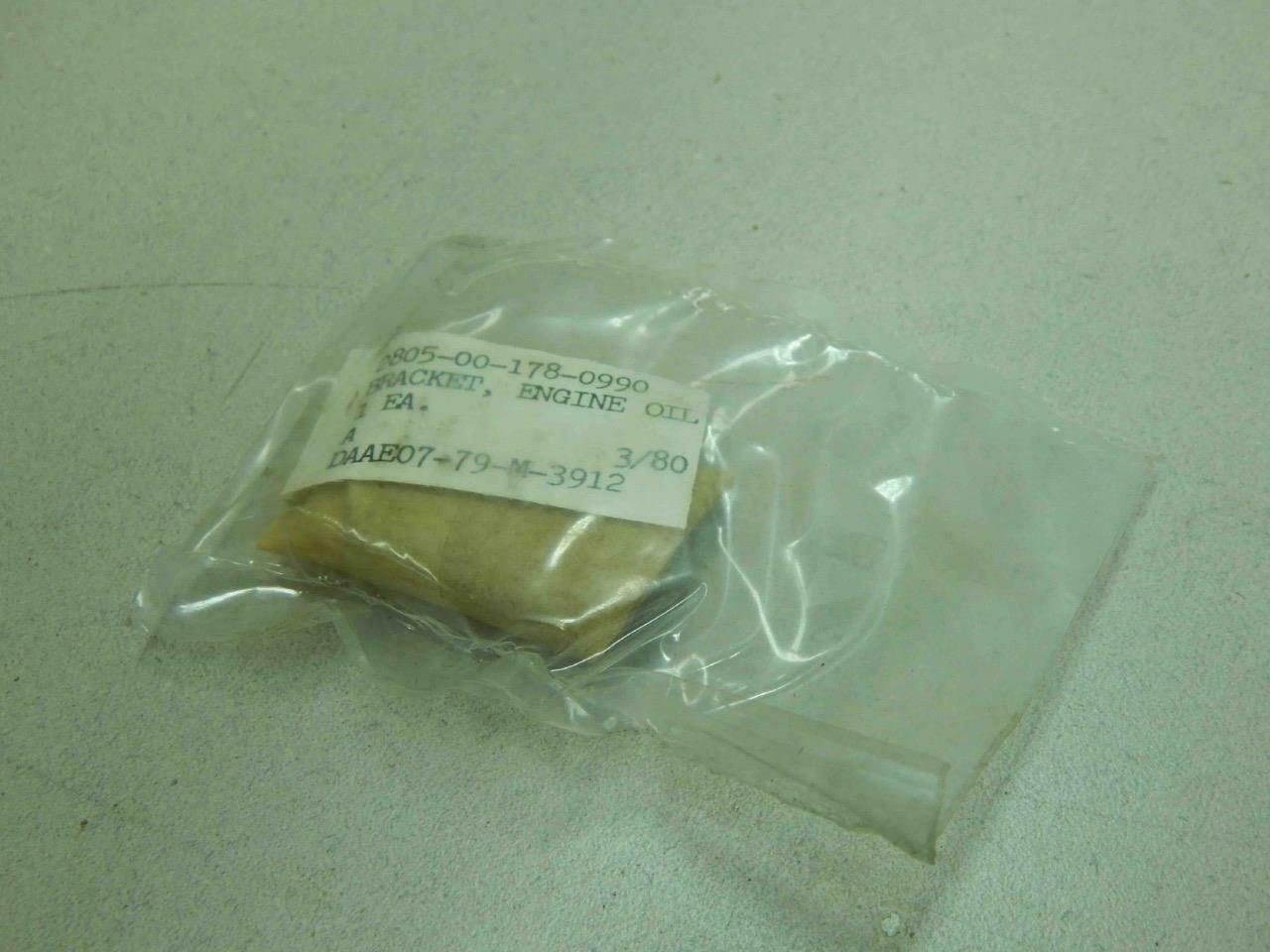 8732645, 2805001780990 Bracket, Engine Oil (Sold Separately)