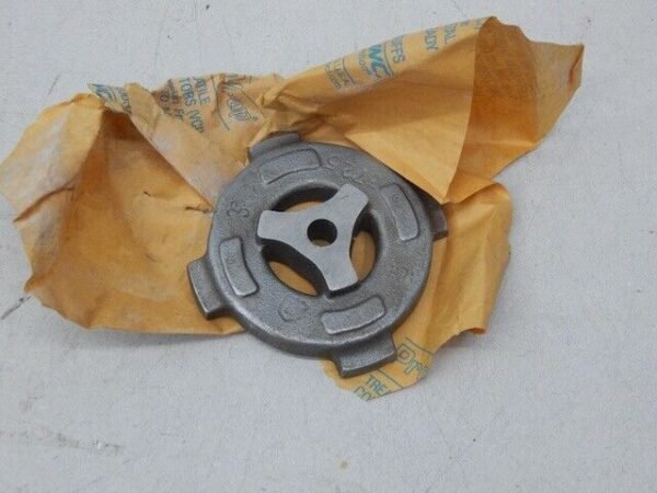 Baker, Muncie 2463533, 246-3533 Discharge Valve Assembly - Image 3