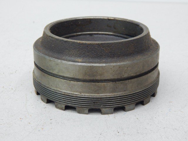Bendix 6257877, 780287 Hub Housing Flange - Image 4
