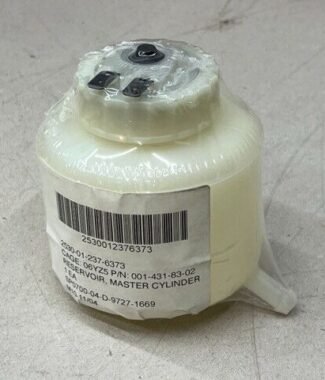 Mercedes-Benz A-001-431-83-02, Brake Fluid Master Cylinder Reservoir, New