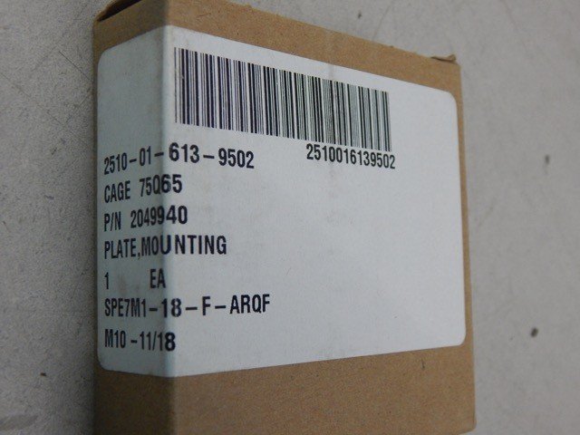 Oshkosh 2049940, 2510016139502, Mounting Plate - Image 4
