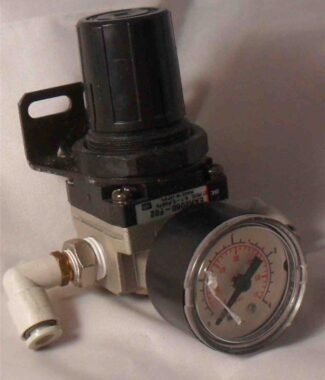 SMC EAR2060-F02 Pneumatic Pressure Regulator  w/ Gauge 0-4 BAR // 0-50 PSI