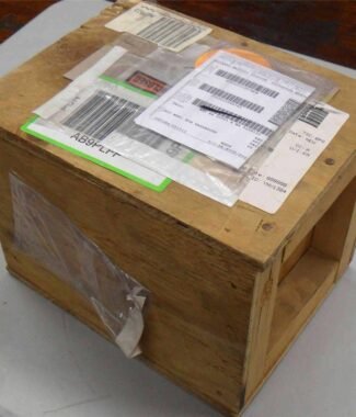 Shouldered Shaft 5746902 3040-01-258-6760 NEW