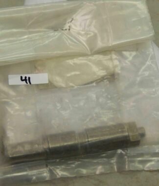 Shouldered Shaft 740B185 3040-01-203-8716 NEW