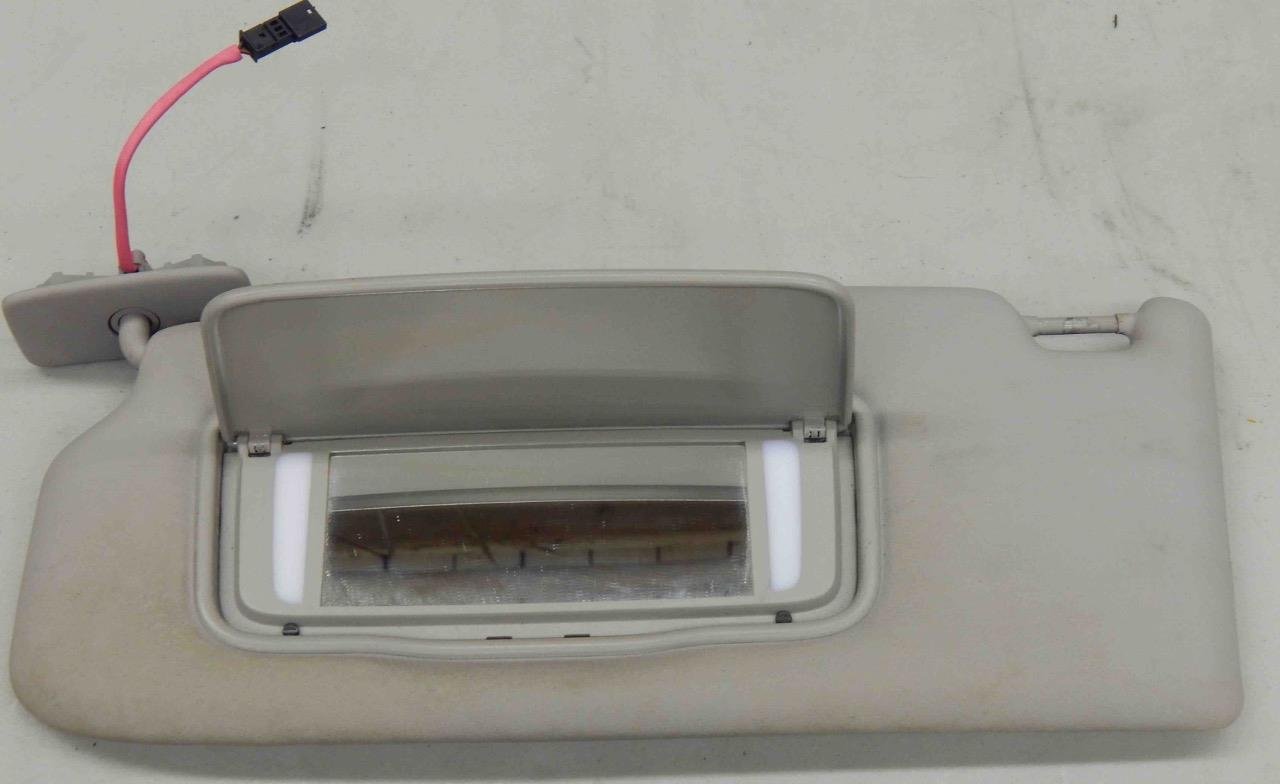 #113 2004 04 Volvo S-40 S40 Driver Left Sun Visor Gray Interior 04 05 06