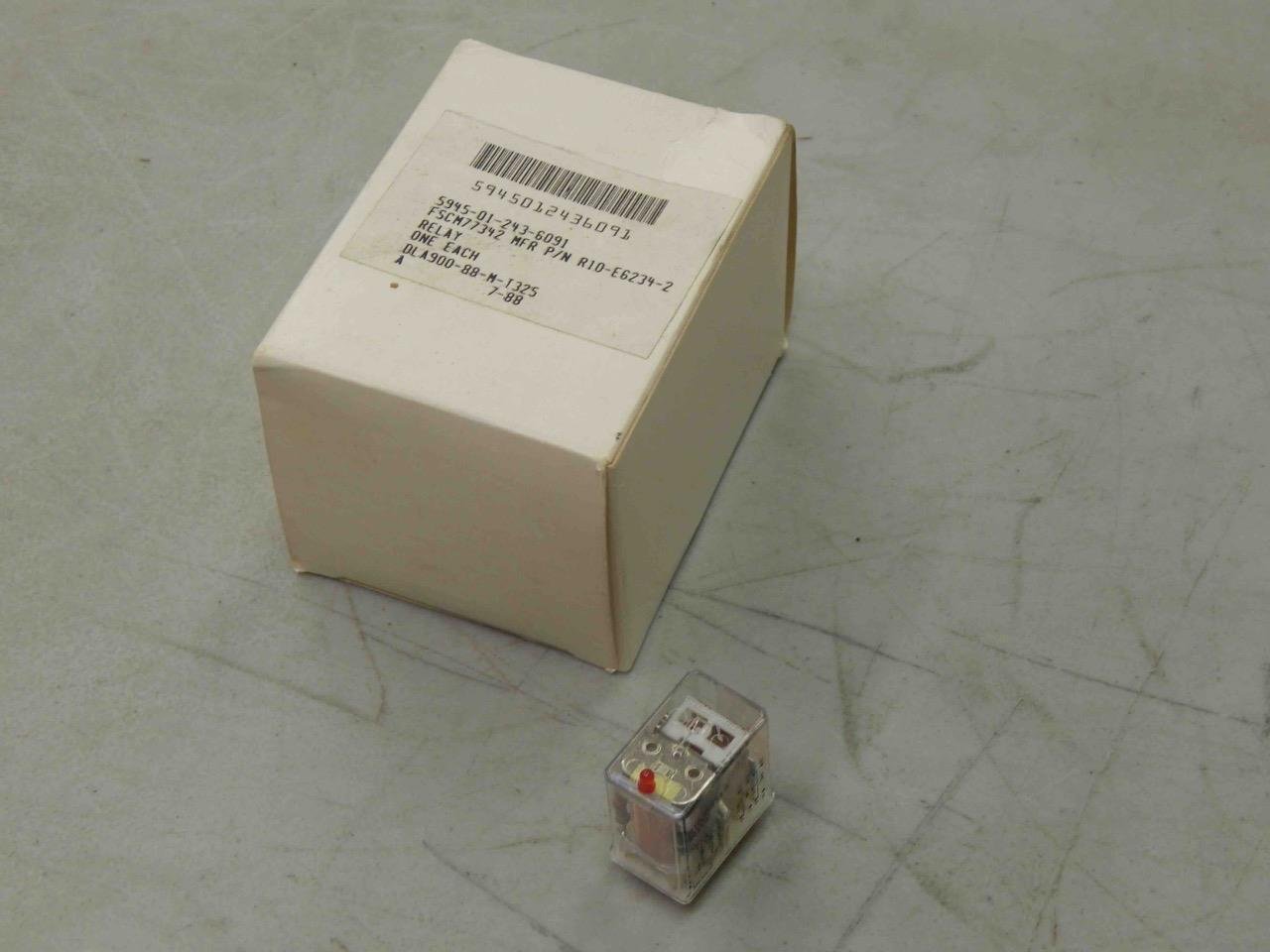 #134 Tyco R10-E6234-2 5945-01-243-6091 24Vdc Electromagnet Relay NEW