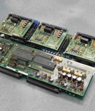 #159 Nachi Panasonic UM818-1 UM807C (x3) UM806D 581A780D MFEDZ001AA1 PC Board