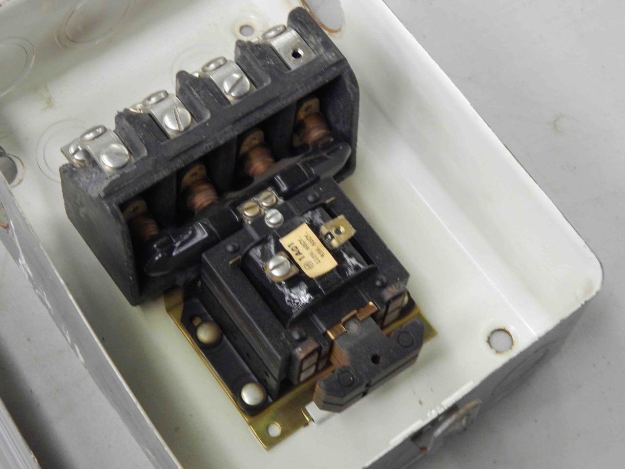 #815 Allen Bradley 702BAA93A Size 1 Type 1 Bulletin 702 AC Contactor 110V Coil - Image 6