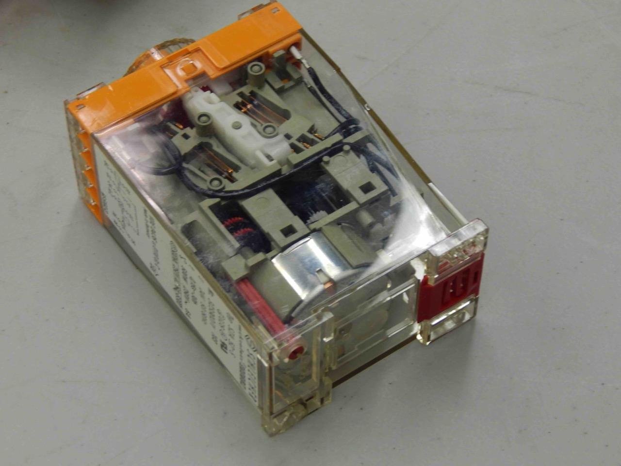 #96 Schleicher Typ SZA 52-S Voltage Relay Nr 323302/1 NEW - Image 9