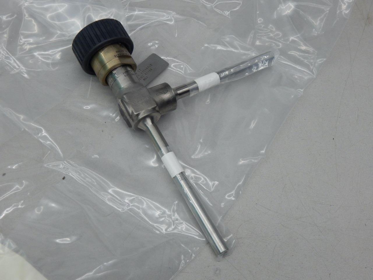 Carleton 1970-002-10-2114, 1970-002-10-2114L1, 4820003512641, Angle Valve