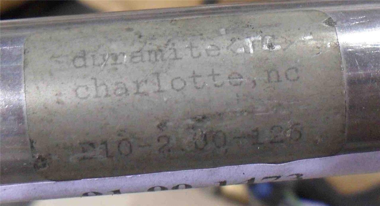 Duramite Pneumatic Air Cylinder D10-2.00-125 Shaft 5/16" Stroke 2" Bore 1-1/8 - Image 3