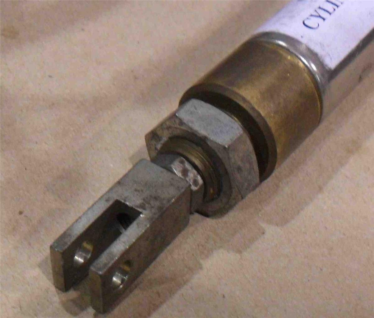 Duramite Pneumatic Air Cylinder D10-2.00-125 Shaft 5/16" Stroke 2" Bore 1-1/8 - Image 6
