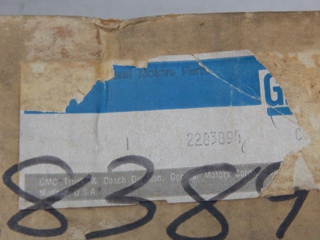 GM 2283894 Seal Cover - Image 2