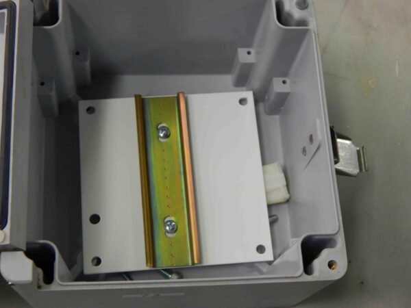 #73 SKF CMCP500-02-F-01 Condition Monitoring Enclosure -Monitor NOT included. - Image 5