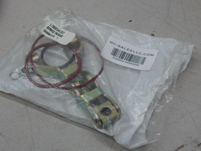Delco Remy 1985432 Solenoid Service Package - Image 4