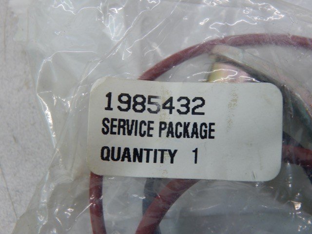 Delco Remy 1985432 Solenoid Service Package - Image 5