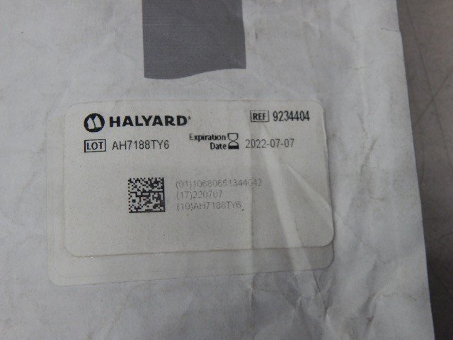 Halyard 92344 Breathable High-Performance Gown XXL - Image 4