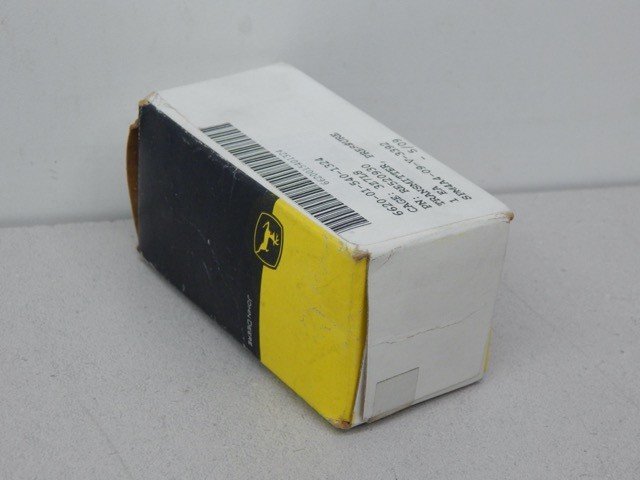 OEM Genuine John Deere RE520930, 6620015401324, Pressure Transmitter